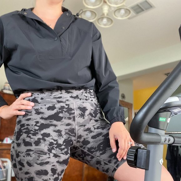 The Parker Hoodie-Black - Picture 2 of 8